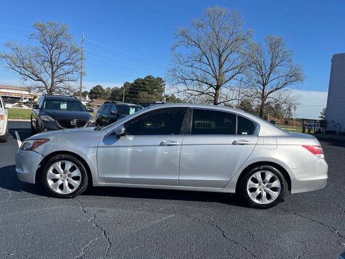 Used 2010 Honda Accord EX image 10