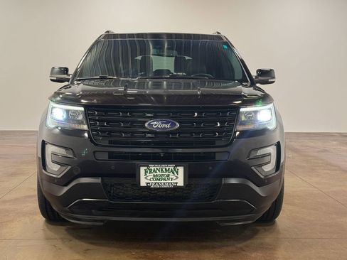 Used 2017 Ford Explorer Sport w/ Equipment Group 401A AWD/4WD image 28
