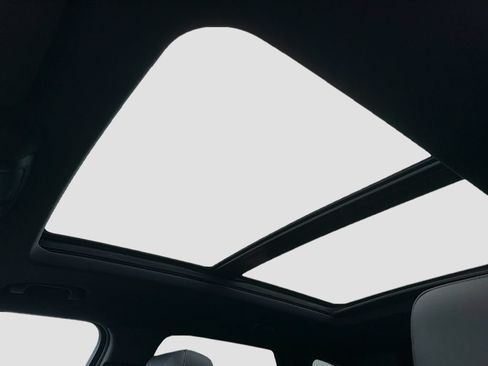 Used 2019 Chevrolet Blazer RS FWD image 20