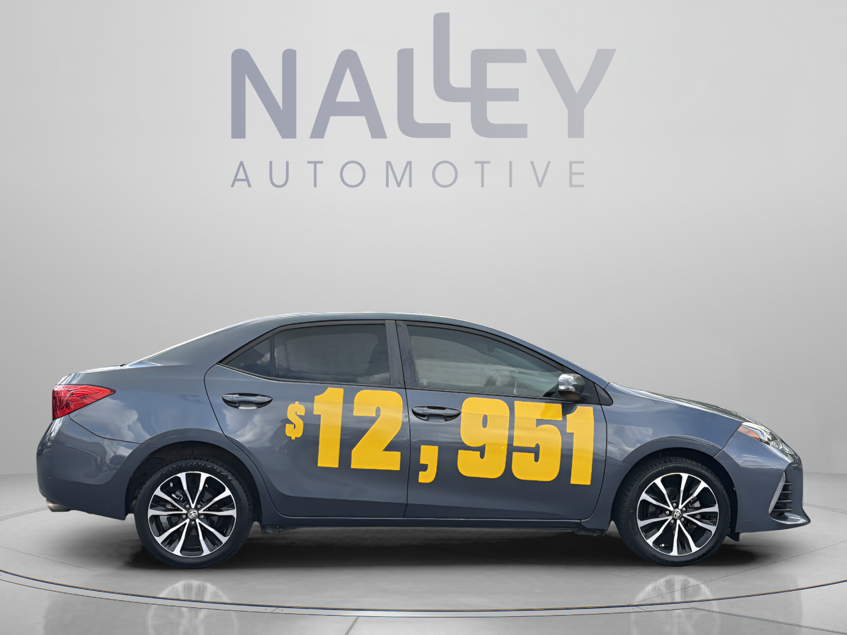 Used 2017 Toyota Corolla SE FWD image 6