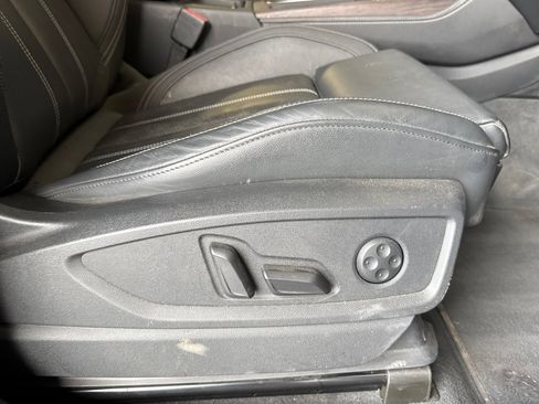 Used 2021 Audi Q5 e Prestige w/ Prestige Package image 21