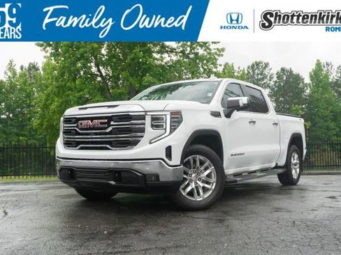 Used 2025 GMC Sierra 1500 SLT w/ SLT Premium Plus Package AWD/4WD image 1