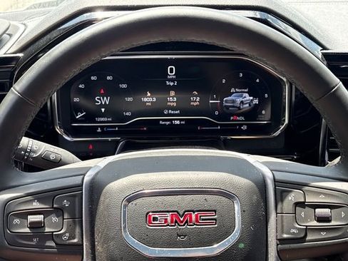 Used 2024 GMC Sierra 1500 Elevation AWD/4WD image 23