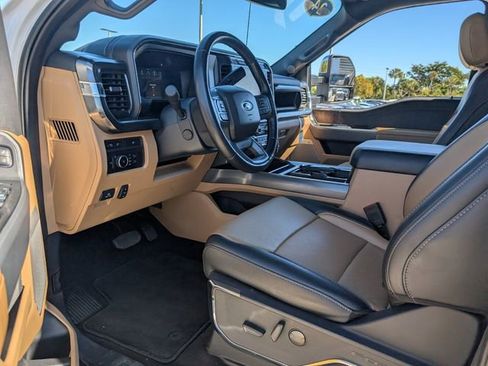 Certified 2024 Ford F250 Lariat w/ Chrome Package image 8