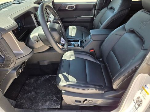 New 2026 Ford Bronco Outer Banks AWD/4WD image 7