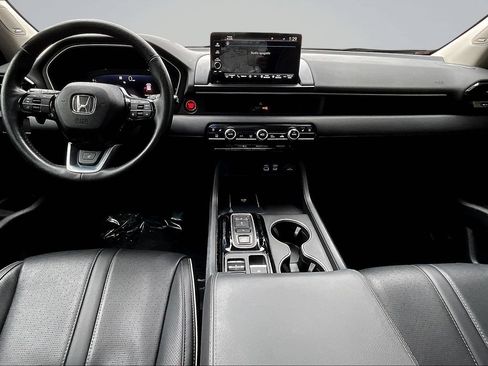 Used 2024 Honda Pilot Elite image 7