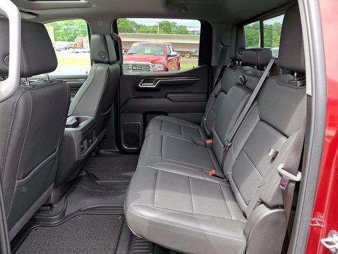 Certified 2024 Chevrolet Silverado 1500 RST w/ Convenience Package II AWD/4WD image 10