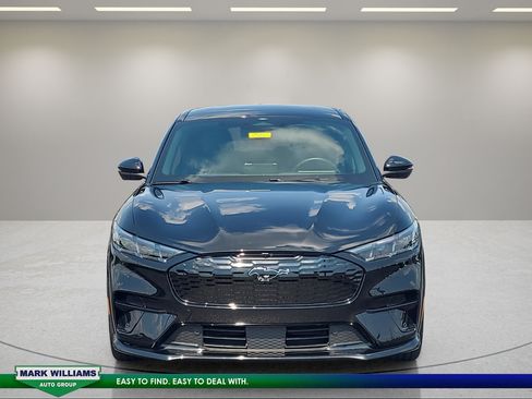 Used 2025 Ford Mustang Mach-E GT AWD/4WD image 9