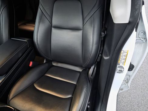 Used 2021 Tesla Model Y Long Range image 11