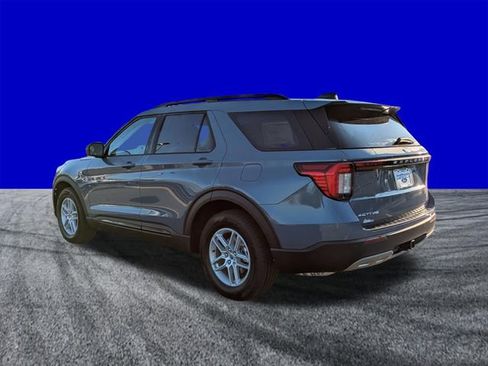 New 2026 Ford Explorer Active w/ Active Comfort Package image 5