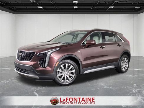 Used 2023 Cadillac XT4 Premium Luxury w/ Technology Package image 1