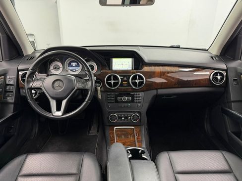 Used 2015 Mercedes-Benz GLK 350 4MATIC 4dr GLK350 image 41