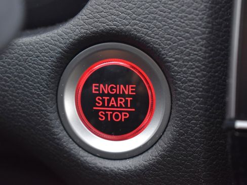 Used 2018 Honda CR-V Touring image 6