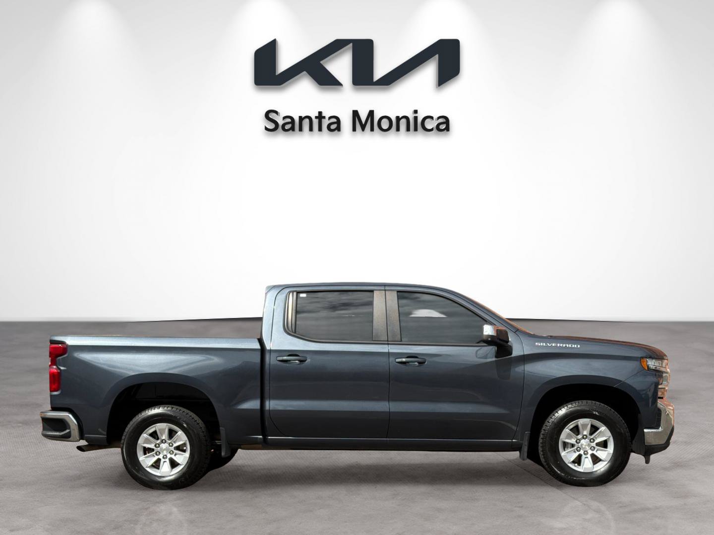 Used 2022 Chevrolet Silverado 1500 LT RWD image 7