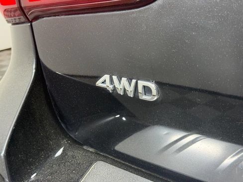 Used 2024 INFINITI QX80 Sensory AWD/4WD image 6