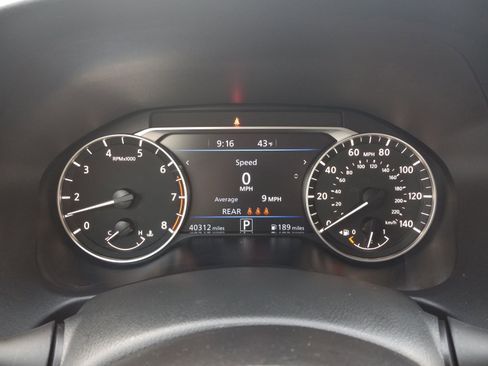 Used 2024 Nissan Altima 2.5 SV image 17