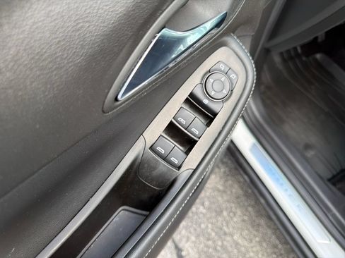 Certified 2023 Buick Encore GX Preferred w/ Cold Weather Comfort Package FWD image 11