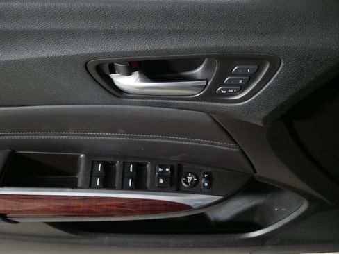 Used 2016 Acura TLX V6 SH-AWD w/ Technology Pkg image 19