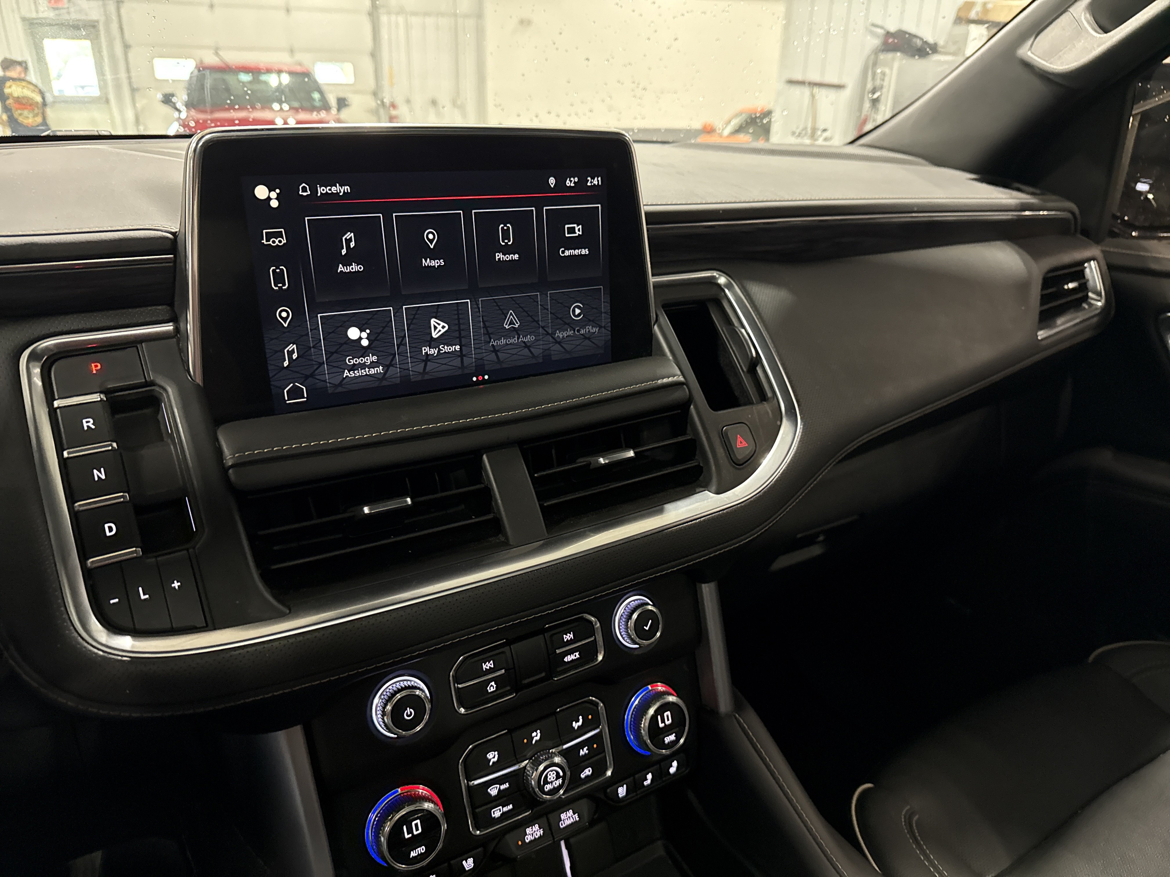 Used 2022 GMC Yukon SLT w/ SLT Luxury Package AWD/4WD image 11