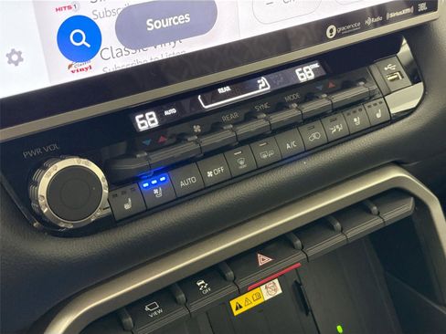 Certified 2024 Toyota Sequoia Limited image 27