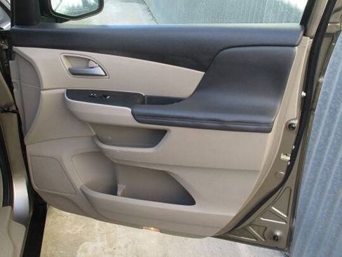 Used 2011 Honda Odyssey EX-L image 15