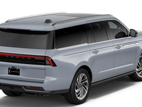 New 2026 Lincoln Navigator L Reserve AWD/4WD image 41