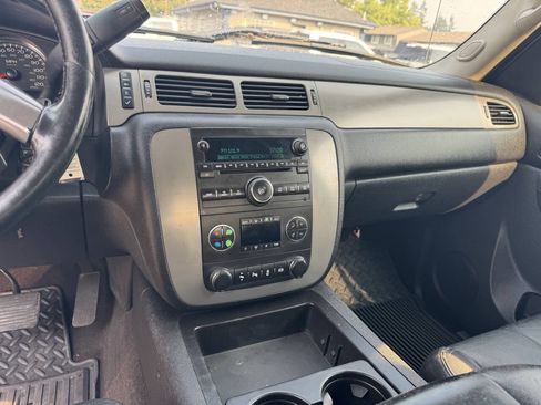 Used 2013 Chevrolet Silverado 3500 LTZ w/ LTZ Plus Package AWD/4WD image 11