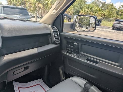 Used 2020 RAM 2500 Tradesman w/ Chrome Appearance Group image 15