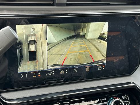 New 2026 GMC Sierra 3500 AT4 w/ AT4 Premium Plus Package image 20