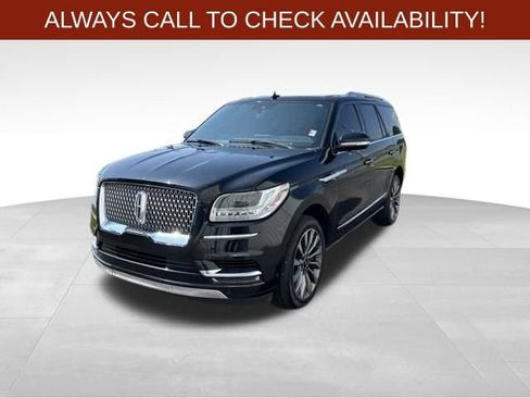 Used 2020 Lincoln Navigator Reserve RWD image 3