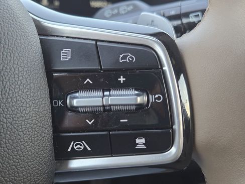 Certified 2025 Kia Sorento SX Prestige w/ Olive Brown Leather Package image 25