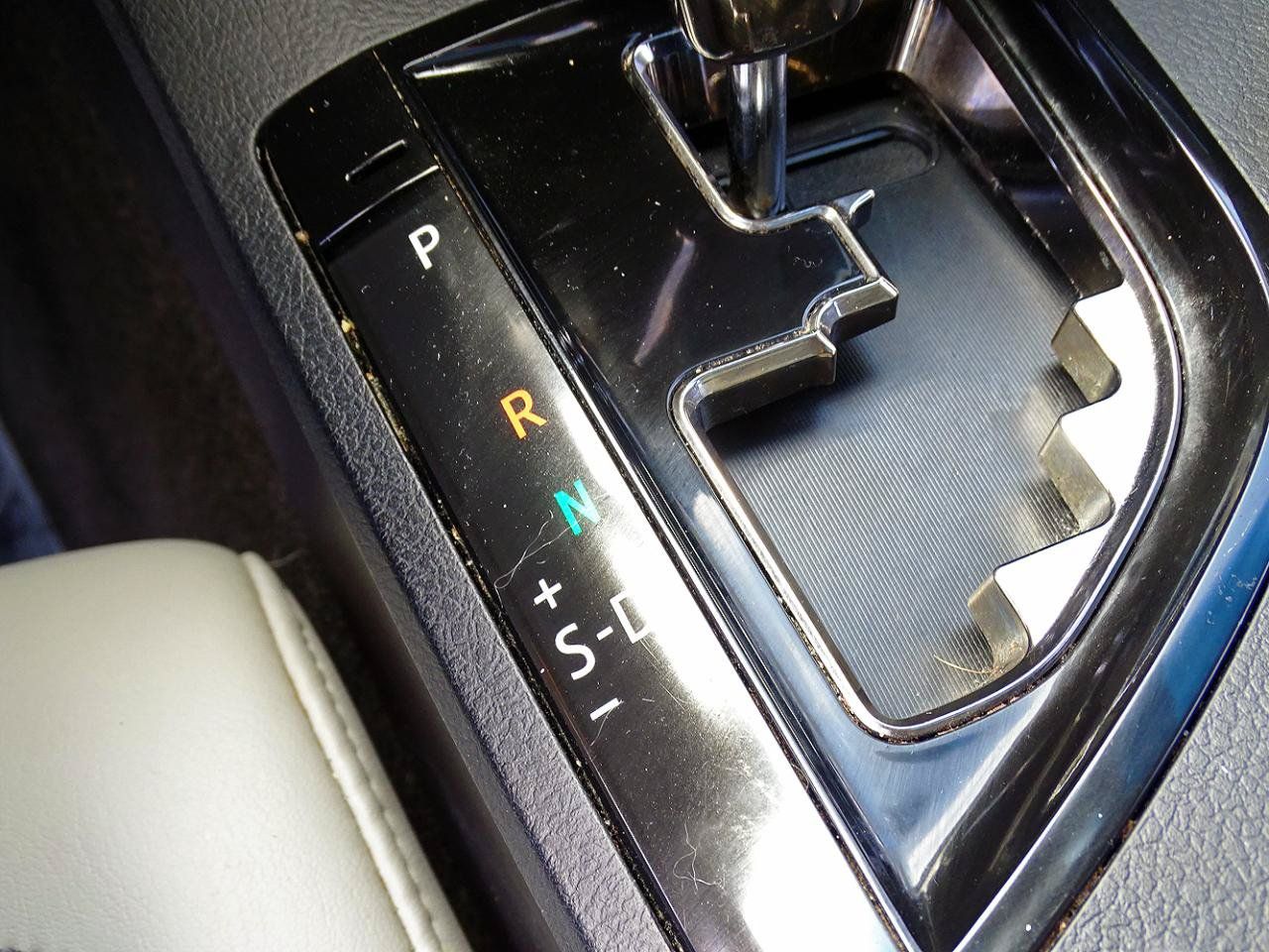 Used 2016 Toyota Avalon Limited w/ Protection Package FWD image 37