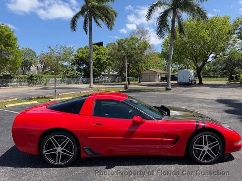 Used 1999 Chevrolet Corvette Coupe w/ Performance Handling Pkg RWD image 6