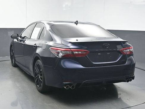 Used 2021 Toyota Camry XSE image 6