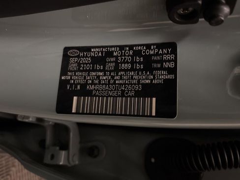 Certified 2026 Hyundai Venue SE image 14