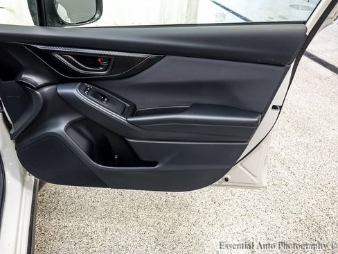 Used 2018 Subaru Crosstrek 2.0i Premium AWD/4WD image 22