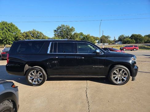 Used 2016 Chevrolet Suburban LTZ image 2