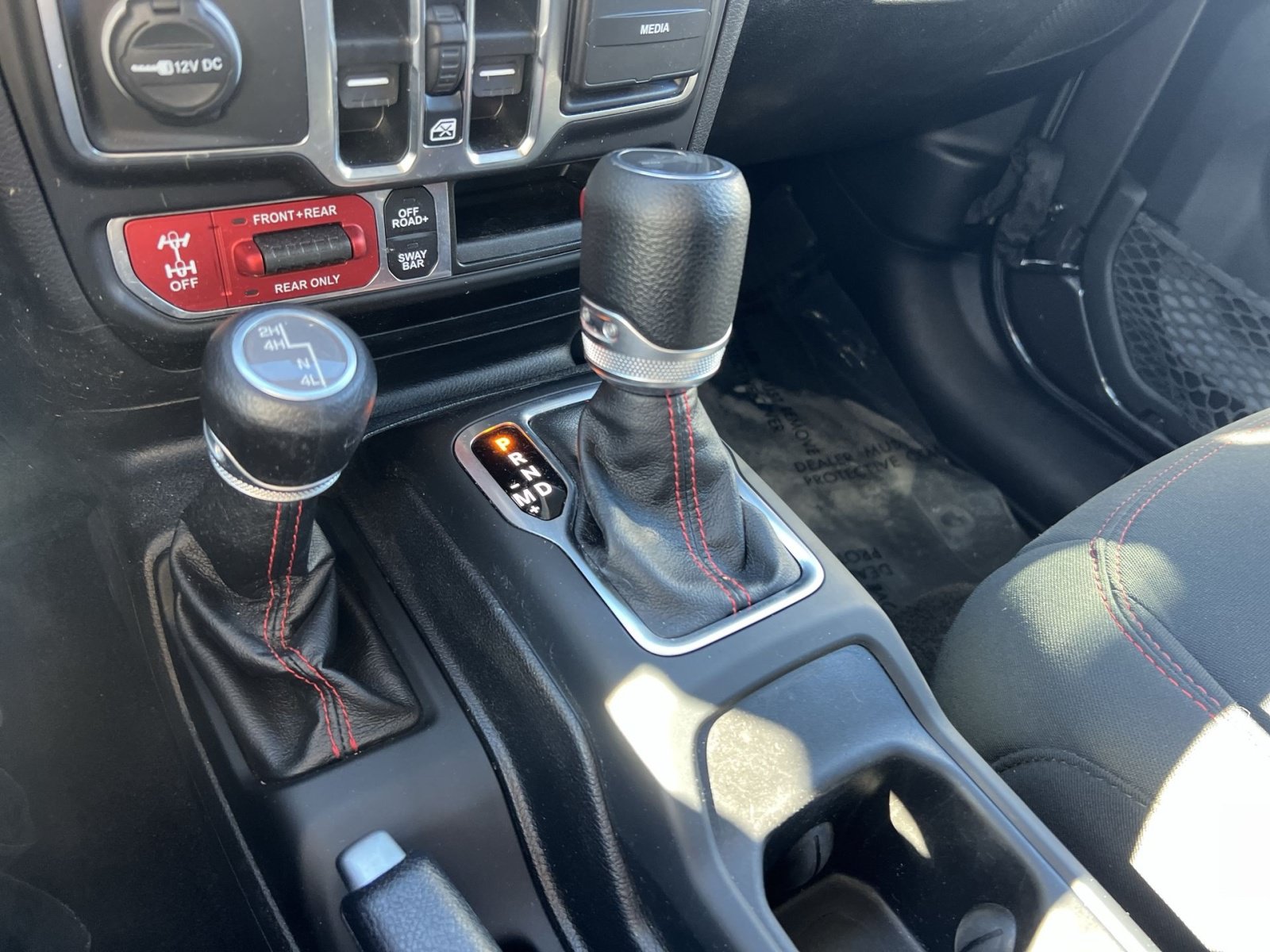 Used 2021 Jeep Wrangler Unlimited Rubicon AWD/4WD image 20