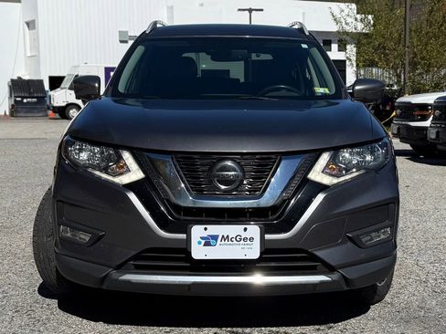 Used 2020 Nissan Rogue SL image 2