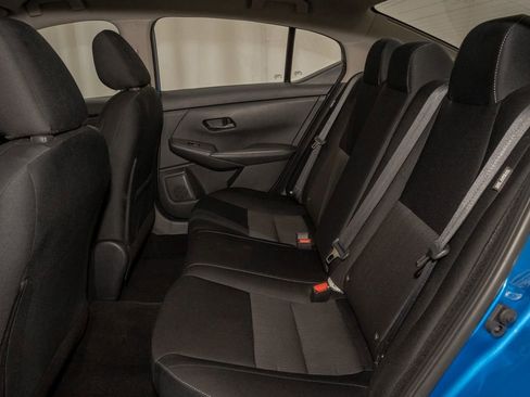 Used 2024 Nissan Sentra SV image 8