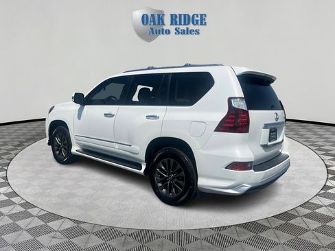 Used 2017 Lexus GX 460 Premium AWD/4WD image 7