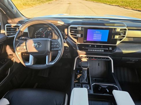 Used 2025 Toyota Tundra SR5 image 12