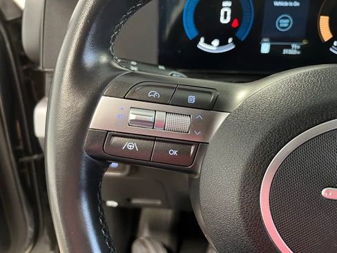 Used 2024 Hyundai Kona SEL FWD image 24