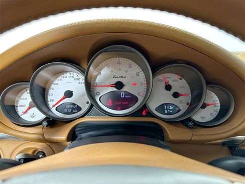 Used 2007 Porsche 911 Turbo image 19