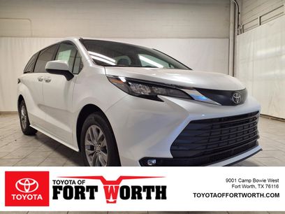 New 2026 Toyota Sienna XLE