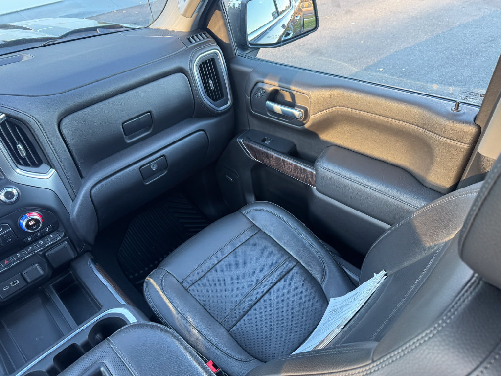 Used 2022 GMC Sierra 1500 Denali w/ Denali Premium Package AWD/4WD image 13