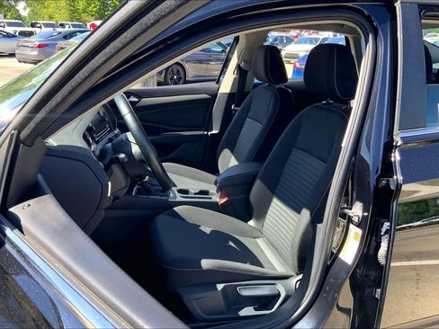 Used 2024 Volkswagen Jetta S FWD image 8