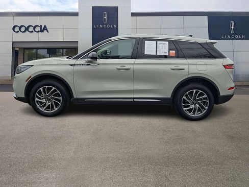 Certified 2022 Lincoln Corsair AWD w/ Equipment Group 101A image 7