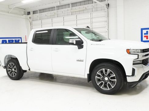 Used 2021 Chevrolet Silverado 1500 LT w/ Texas Edition Plus RWD image 4