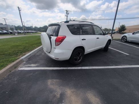 Used 2007 Toyota RAV4 4WD image 22
